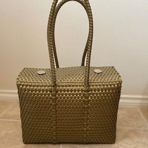 basket type purse